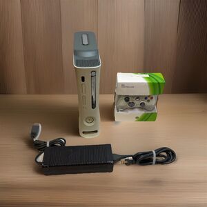 Microsoft Xbox 360 White Console 60gb Bundle Tested W/PowerCord &ControllerREAD